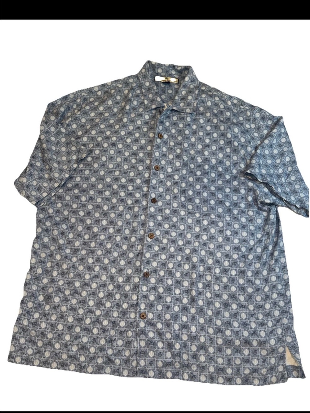 Tommy Bahama 100% Silk Blue Button Shirt L  Polo Golf Preppy Large